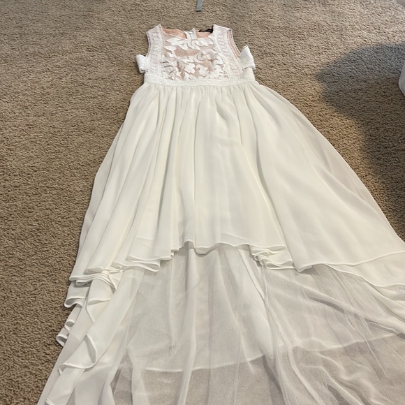 White Dress - Picture 5 of 14